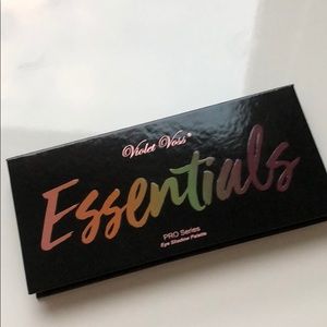 Violet Voss Essentials Eyeshadow Palette